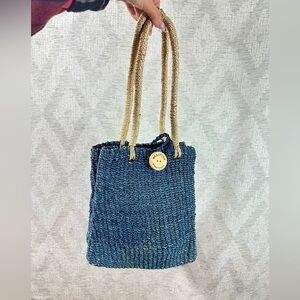 reaction kenneth cole blue shoulder straw bag